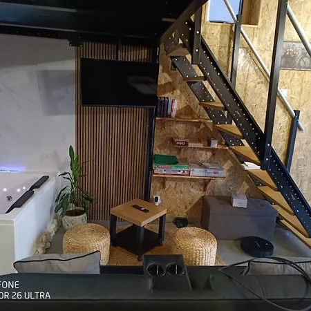 Oira House Jacuzzi Casa En 펜션