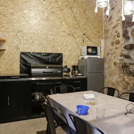 Oira House Jacuzzi Casa En *