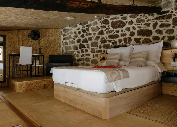 Oira House Jacuzzi Casa En